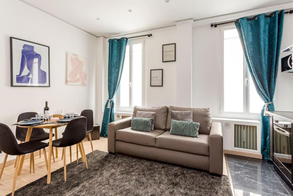 Suite Paris, Tour Eiffel, Champs Elysees מראה חיצוני תמונה
